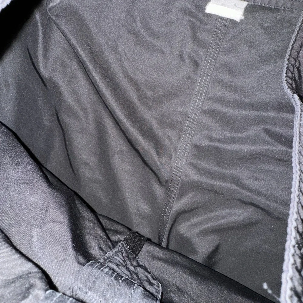 Quicksilver Black Cargo Board Shorts Swim Trunks Mens‎ Surfer Skater